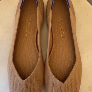 Rothy’s Women’s The Flat Round Toe Camel Ballet Flats Slip On 8.5
